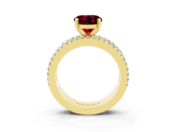 Yellow gold Round Cut Garnet Solitaire Ring with Pavé and Channel Set Band