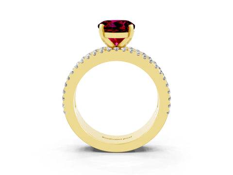 Yellow gold Round Cut Garnet Solitaire Ring with Pavé and Channel Set Band_3