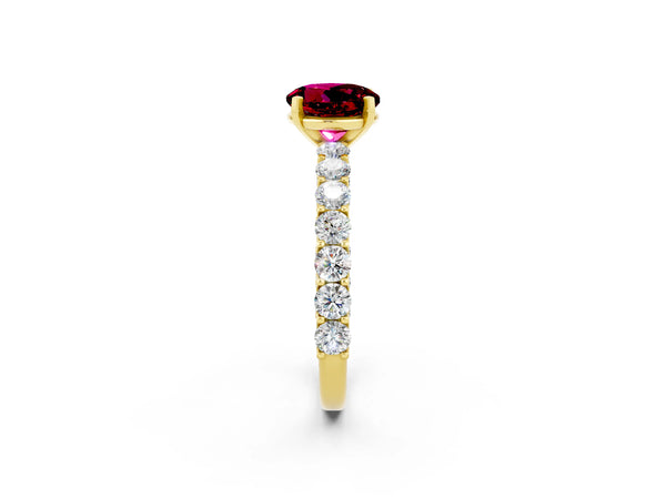 Yellow gold Round Cut Garnet Solitaire Ring with Shared Prong Pavé Band and Four-Prong Setting
