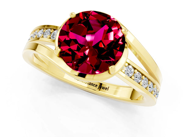 Yellow gold Round Cut Garnet Solitaire Ring with Split Shank and Prong Setting