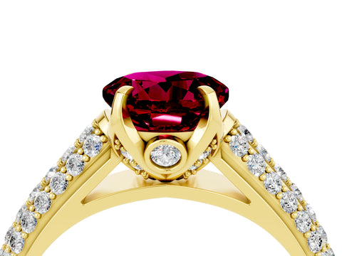 Yellow gold Round Cut Garnet Solitaire Ring with Three-Row Pavé Band and Four-Prong Setting_16