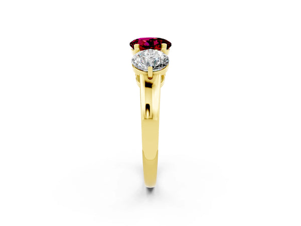 Yellow gold Round Cut Garnet Three-Stone Ring with Prong Setting and Classic Band