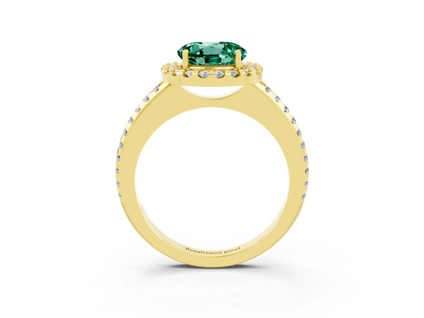 Yellow gold Round Cut Green Sapphire Pavé Halo Ring with Four-Prong Setting