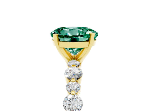 Yellow gold Round Cut Green Sapphire Prong Set Engagement Ring with Pavé Band_5