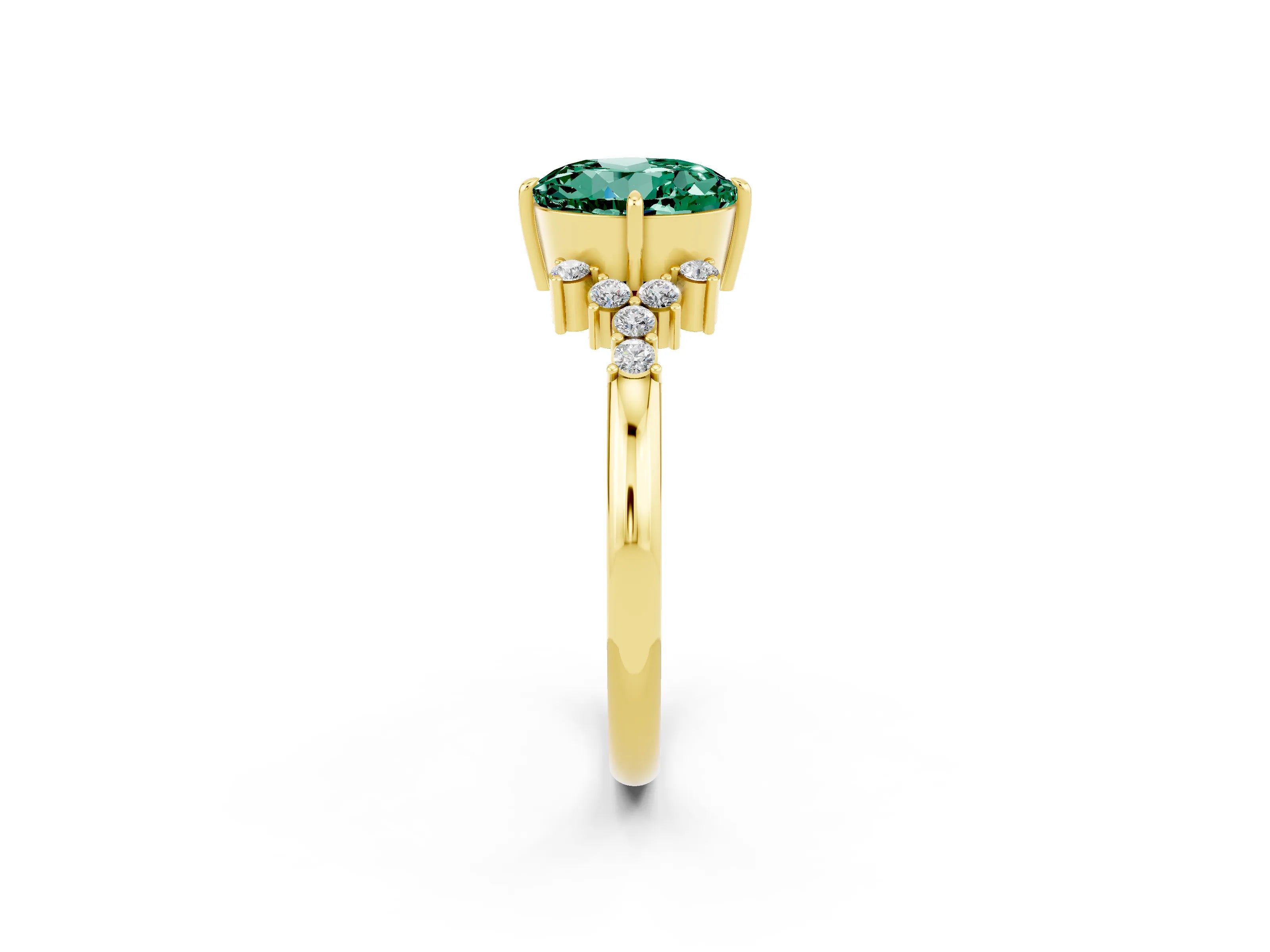 Yellow gold Round Cut Green Sapphire Ring with Side Stones and Four-Prong Setting_38
