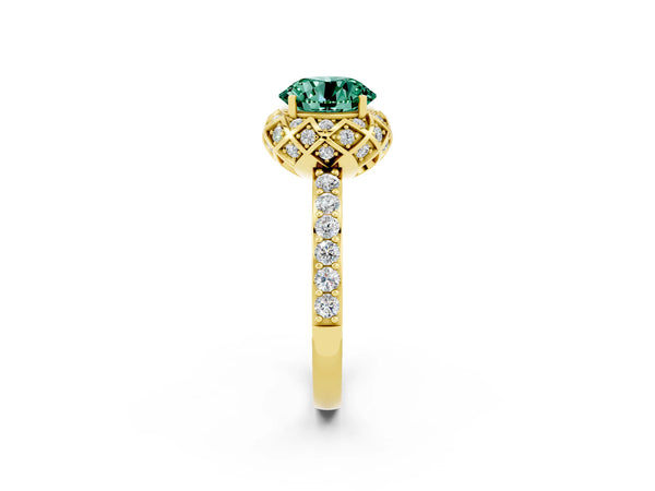 Yellow gold Round Cut Green Sapphire Scalloped Halo Engagement Ring with Round Shared Prong Band