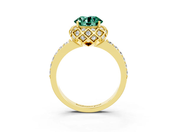 Yellow gold Round Cut Green Sapphire Scalloped Halo Engagement Ring with Round Shared Prong Band