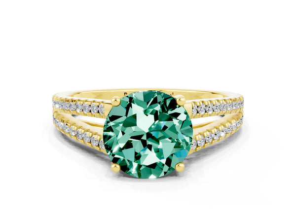 Yellow gold Round Cut Green Sapphire Solitaire Engagement Ring with Split Shank Pavé Band