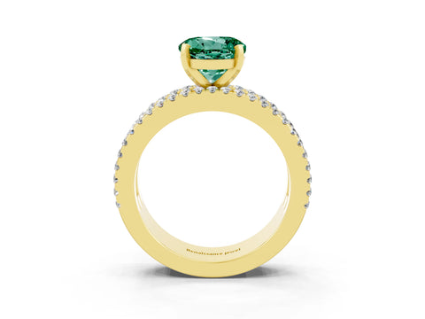 Yellow gold Round Cut Green Sapphire Solitaire Ring with Pavé and Channel Set Band_3