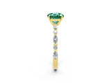 Yellow gold Round Cut Green Sapphire Solitaire with Side Stones on a Pavé Band and Four-Prong Setting_2