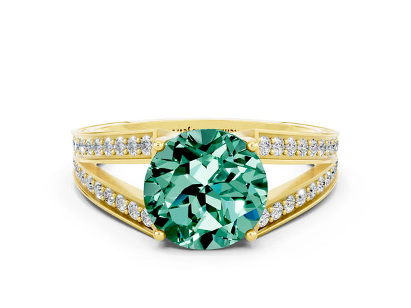 Yellow gold Round Cut Green Sapphire Split Shank Ring with Pavé Band and Four-Prong Setting