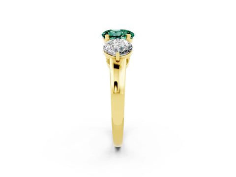Yellow gold Round Cut Green Sapphire Three-Stone Ring with Prong Setting and Classic Band_2