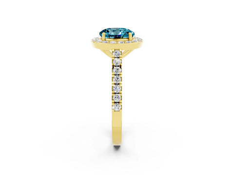 Yellow gold Round Cut Halo Diamond Ring with Pavé Band and Three-Prong Setting_2
