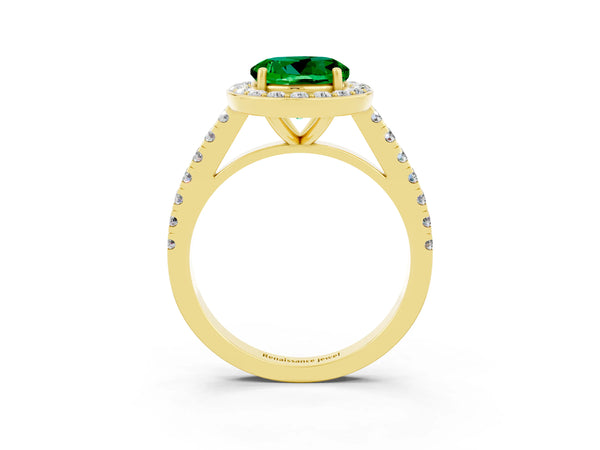 Yellow gold Round Cut Emerald Halo Ring with Round Pavé Split Shank and Prong Setting