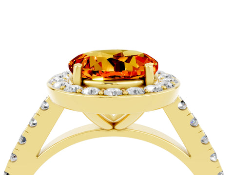 Yellow gold Round Cut Halo Diamond Ring with Pavé Band and Three-Prong Setting_4