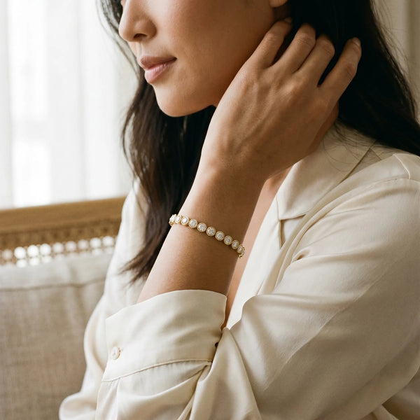 Yellow gold Round Cut Milgrain Bezel Set Tennis Bracelet