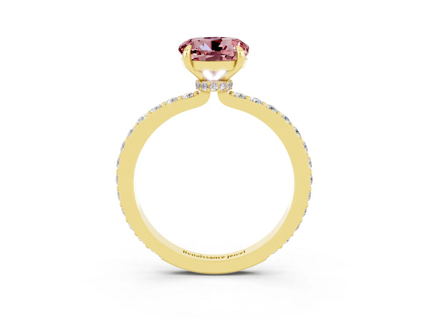 Yellow gold Round Cut Morganite Solitaire Engagement Ring with Pavé Band and Four-Prong Setting