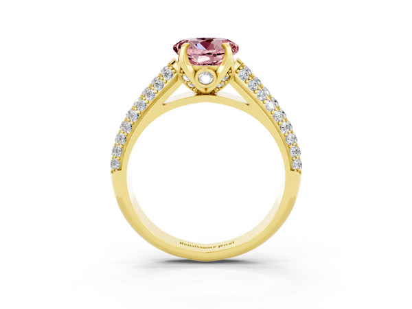 Yellow gold Round Cut Morganite Solitaire Ring with Three-Row Pavé Band and Four-Prong Setting