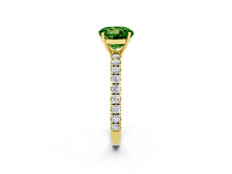 Yellow gold Round Cut Peridot Pavé Solitaire Engagement Ring with Four-Prong Setting_14