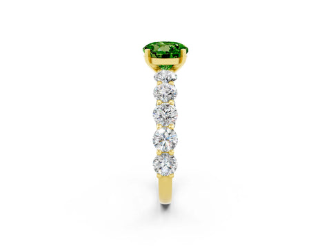 Yellow gold Round Cut Peridot Prong Setting with Side Stones on a Pave Band_2