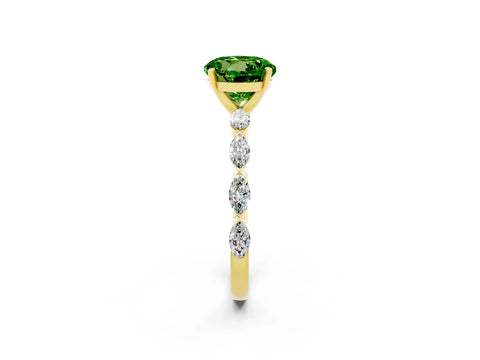 Yellow gold Round Cut Peridot Ring with Marquise Side Stones and Prong Setting_2
