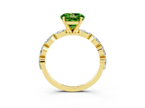 Yellow gold Round Cut Peridot Ring with Marquise Side Stones and Prong Setting_3