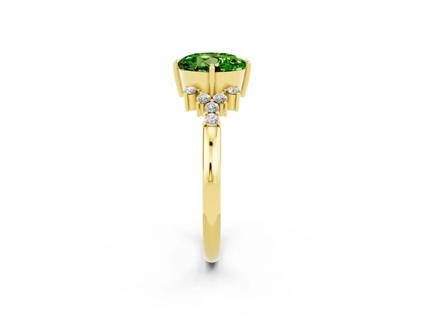 Yellow gold Round Cut Peridot Ring with Side Stones and Four-Prong Setting
