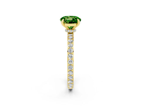 Yellow gold Round Cut Peridot Solitaire Engagement Ring with Pavé Band and Four-Prong Setting_2