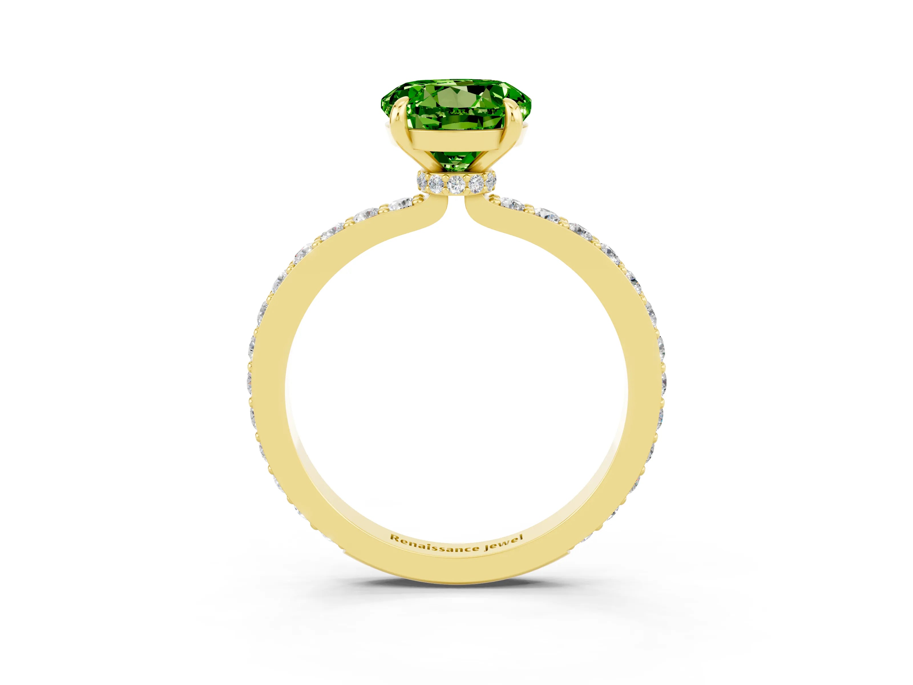 Yellow gold Round Cut Peridot Solitaire Engagement Ring with Pavé Band and Four-Prong Setting_3