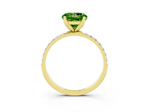 Yellow gold Round Cut Peridot Solitaire Engagement Ring with Pavé Band and Prong Setting_3