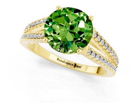 Yellow gold Round Cut Peridot Solitaire Engagement Ring with Split Shank Pavé Band_1