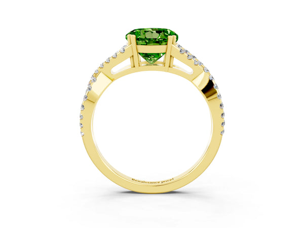 Yellow gold Round Cut Peridot Solitaire Ring with Four-Prong Setting and Twisted Pavé Band