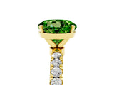 Yellow gold Round Cut Peridot Solitaire Ring with Pavé Accents and Four-Prong Setting_5