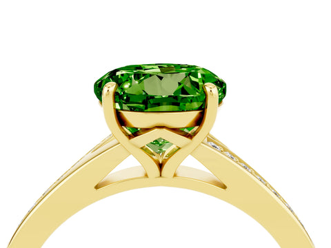 Yellow gold Round Cut Peridot Solitaire Ring with Pavé Band and Prong Setting_16