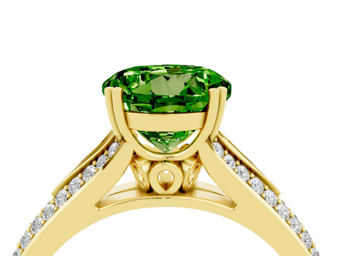 Yellow gold Round Cut Peridot Split Shank Engagement Ring with Pavé Band_4