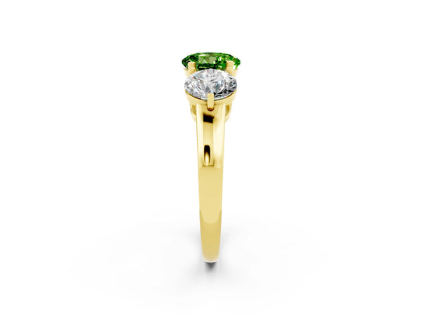 Yellow gold Round Cut Peridot Three-Stone Ring with Prong Setting and Classic Band