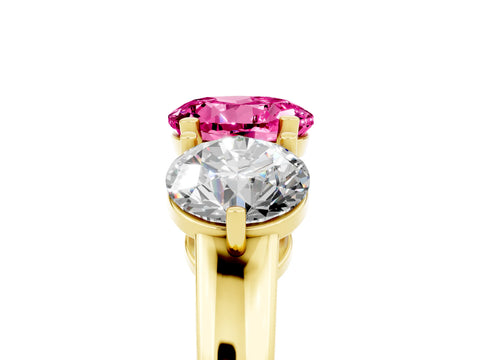 Yellow gold Round Cut Pink Sapphire Three-Stone Ring with Prong Setting and Classic Band_5