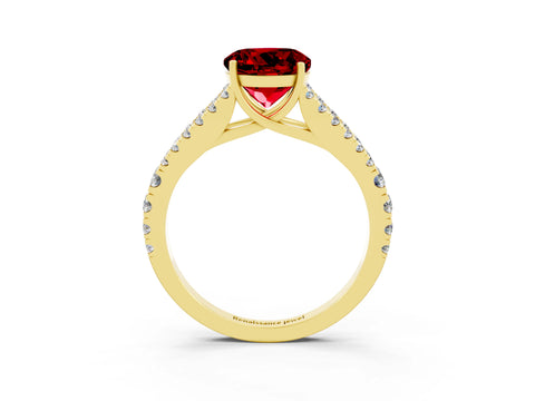 Yellow gold Round Cut Ruby Split Shank Pavé Engagement Ring with Four-Prong Setting_15