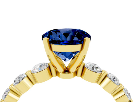 Yellow gold Round Cut Solitaire Blue Sapphire Ring with Pave Band and Four-Prong Setting_4