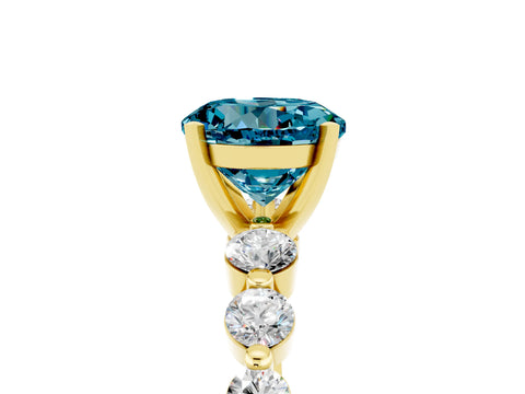 Yellow gold Round Cut Solitaire Blue Topaz Ring with Pave Band and Four-Prong Setting_5