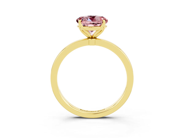 Yellow gold Round Cut Solitaire Diamond Ring with Thin Band and Four-Prong Setting