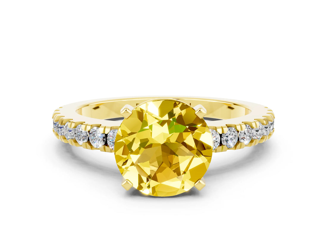 Yellow gold Round Cut Solitaire Diamond with Pavé Band and Four-Prong Setting