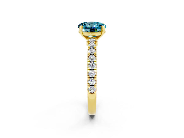 Yellow gold Round Cut Solitaire Diamond with Pavé Band and Four-Prong Setting