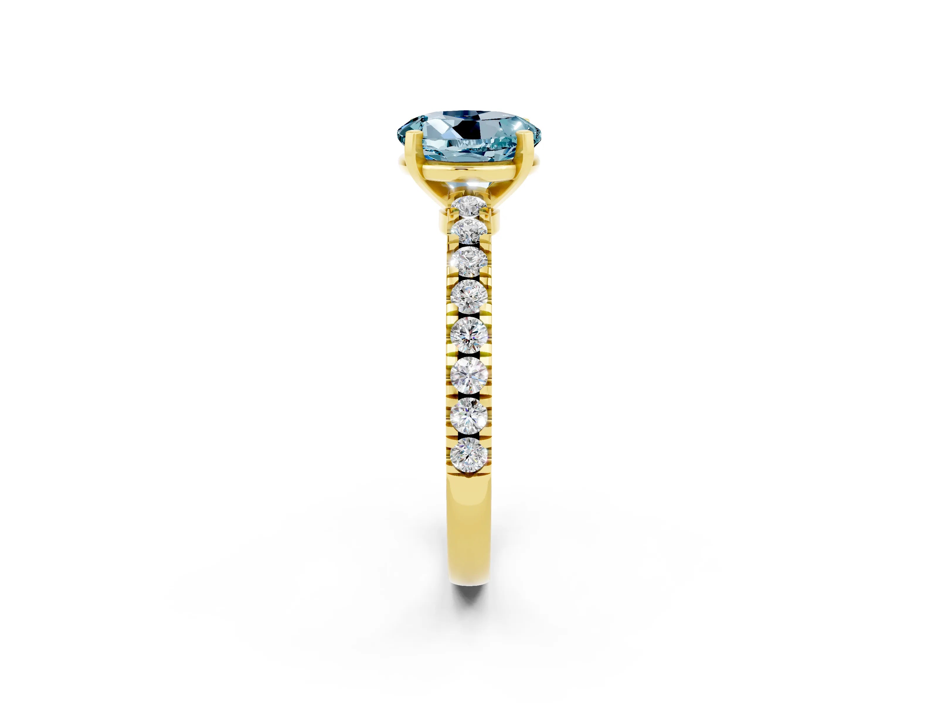 Yellow gold Round Cut Solitaire Diamond with Pavé Band and Four-Prong Setting_2