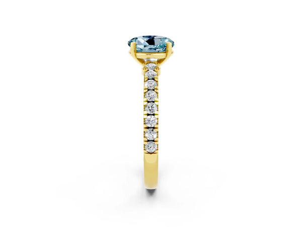 Yellow gold Round Cut Solitaire Aquamarine with Pavé Band and Four-Prong Setting