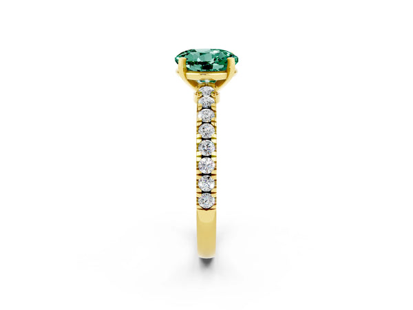 Yellow gold Round Cut Solitaire Green Sapphire with Pavé Band and Four-Prong Setting
