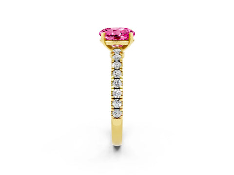 Yellow gold Round Cut Solitaire Diamond with Pavé Band and Four-Prong Setting_2
