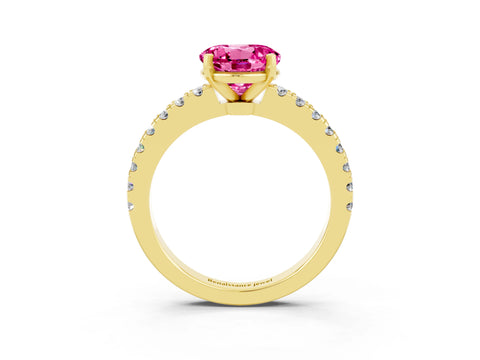Yellow gold Round Cut Solitaire Diamond with Pavé Band and Four-Prong Setting_3