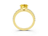 Yellow gold Round Cut Solitaire Diamond with Pavé Band and Four-Prong Setting_3