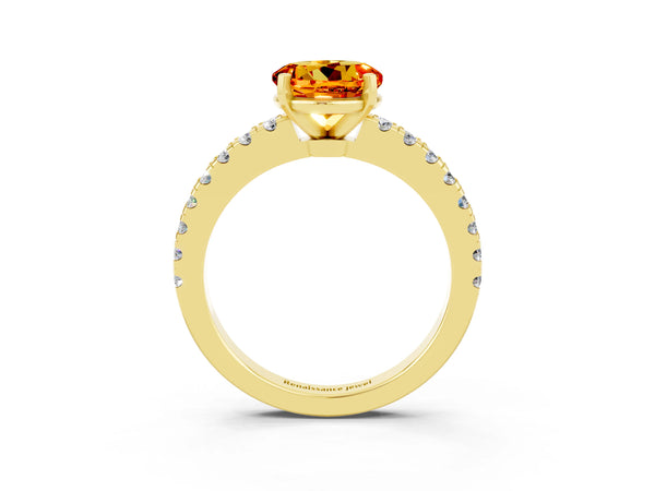 Yellow gold Round Cut Solitaire Citrine with Pavé Band and Four-Prong Setting